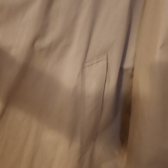 London Fog Classic Tan Water-Resistant Trench Coat-Vintage - Picture 4 of 11